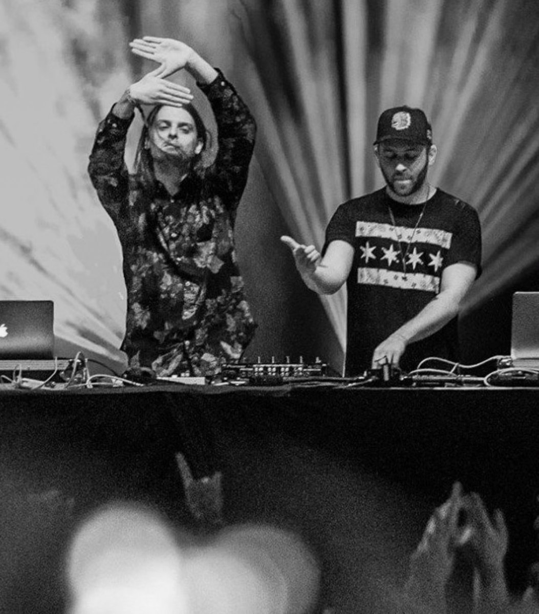 blizzysnglizzys's tweet photo. drop you and your fave DJ(s) 😛 https://t.co/eHtL0P9swE
