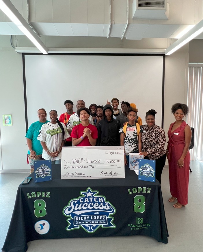 KCCreditUnion's tweet photo. KCCU and @KansasCityYMCA recognized this special group of young people at an August event — they were each awarded vouchers for complimentary $25 savings accounts at KCCU, a bobblehead featuring @nick3lopez &amp; more!

https://t.co/r6XEvrvvDh
#kccu #catchsuccess #financialeducation https://t.co/JOTrVPUiSs