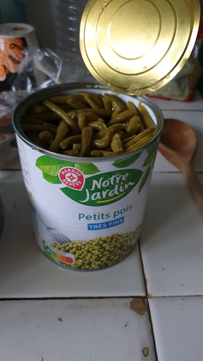 ElsaLionTM's tweet photo. C'est des petits pois, mais c'est pas des petits pois 🤷‍♀️🤦‍♀️ https://t.co/7tMzbI6ta9