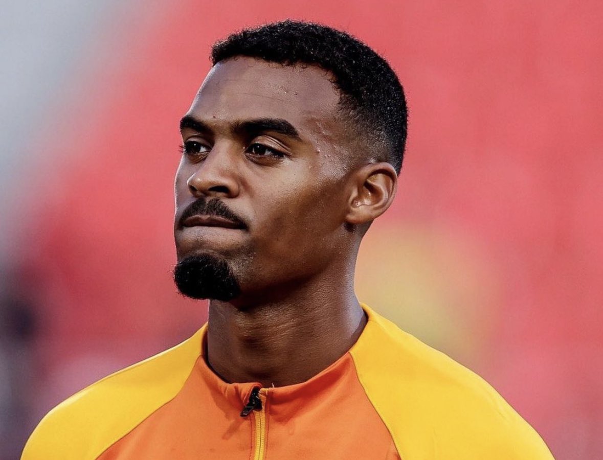 Liverpool have booked medical tests on Friday early morning for Gravenberch as new signing is completed 🔴🇳🇱 #LFC

Ryan, travelling to Merseyside tonight then he will sign five year deal in the next 24h.

Gravenberch already spoke to Jurgen Klopp.