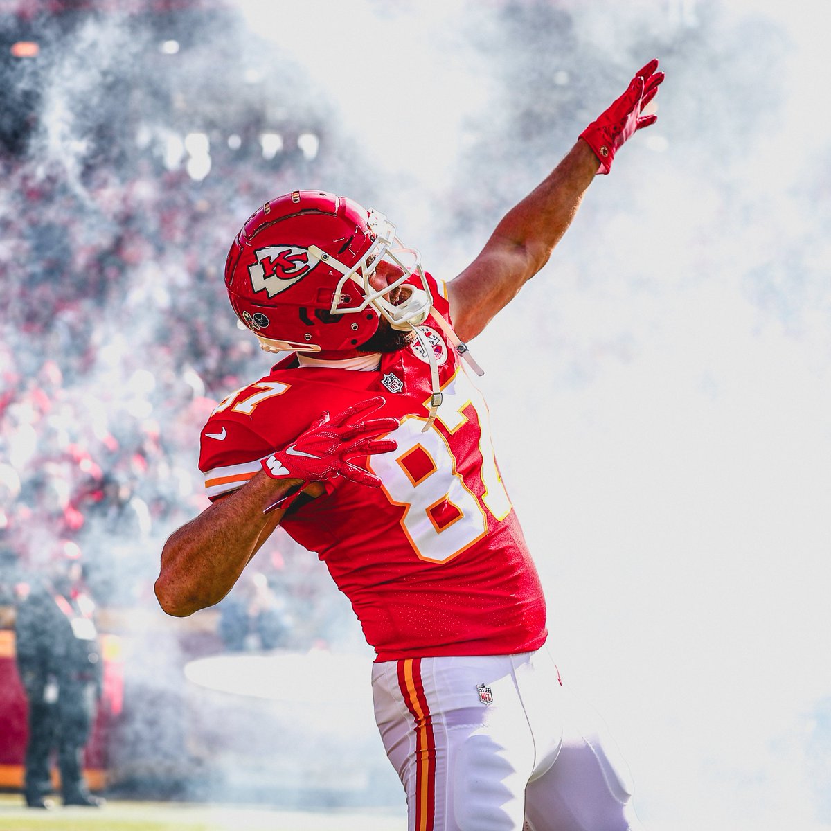 Chiefs's tweet photo. ONE WEEK TO GO https://t.co/SQxEiJPMJ0