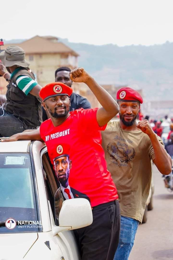 LuckyPeter256's tweet photo. My best pic so far 🤸🤸🤸
Thank you s much SG @DavidLRubongoya for standing for the betterment of this country 💪💪💪 you will be remembered always. https://t.co/0RJRsjnlPZ