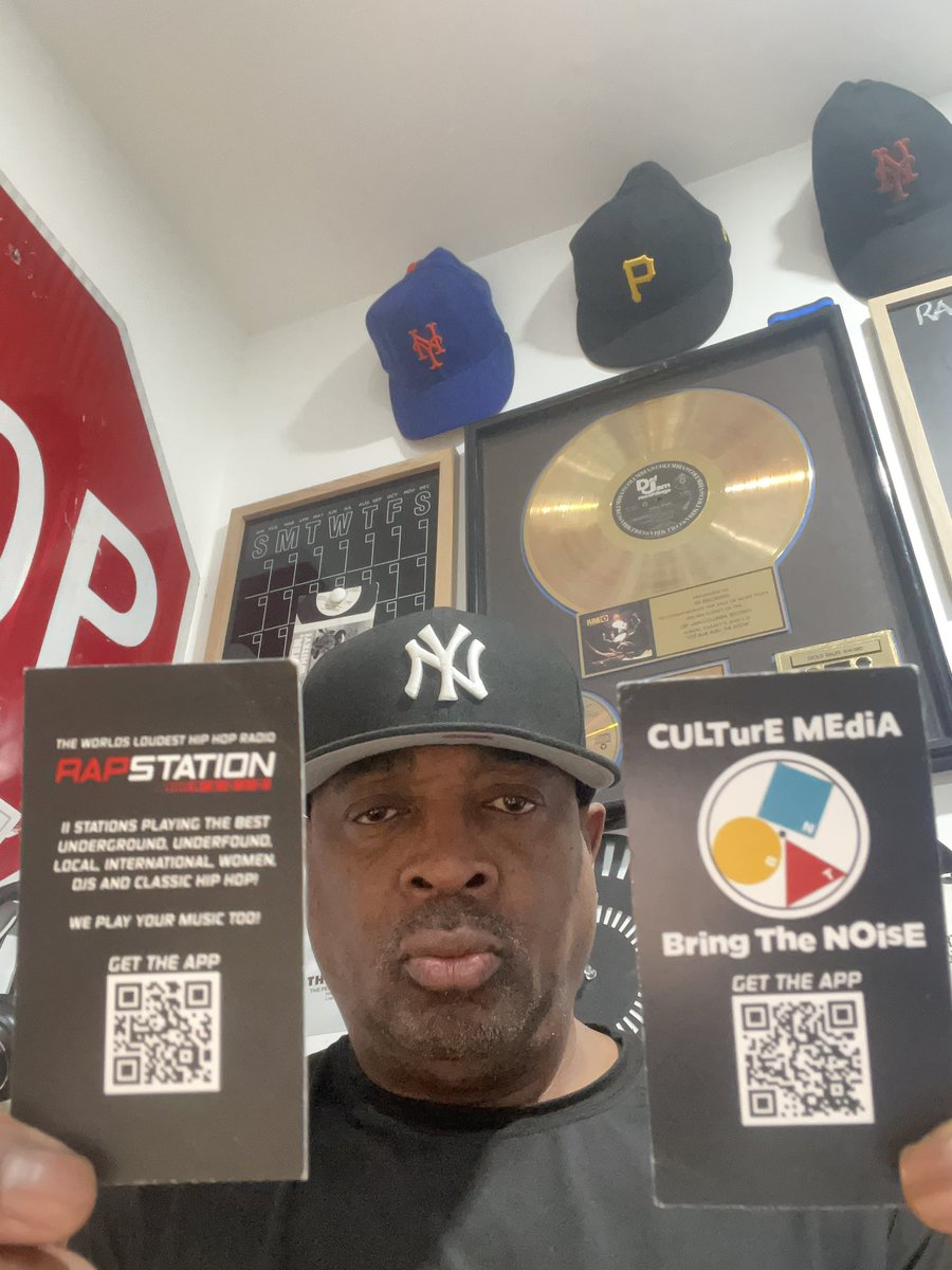 MrChuckD's tweet photo. Pioneering Hiphop is like the Blues …Classic HipHop is like JAZZ @hiphopgods @RockTheBells @MassAppealRecs ..90s 2010 hiphop is like R&amp;B Pop … The last 10 years of hiphop is the Disco stages https://t.co/dFuCVNoWHF