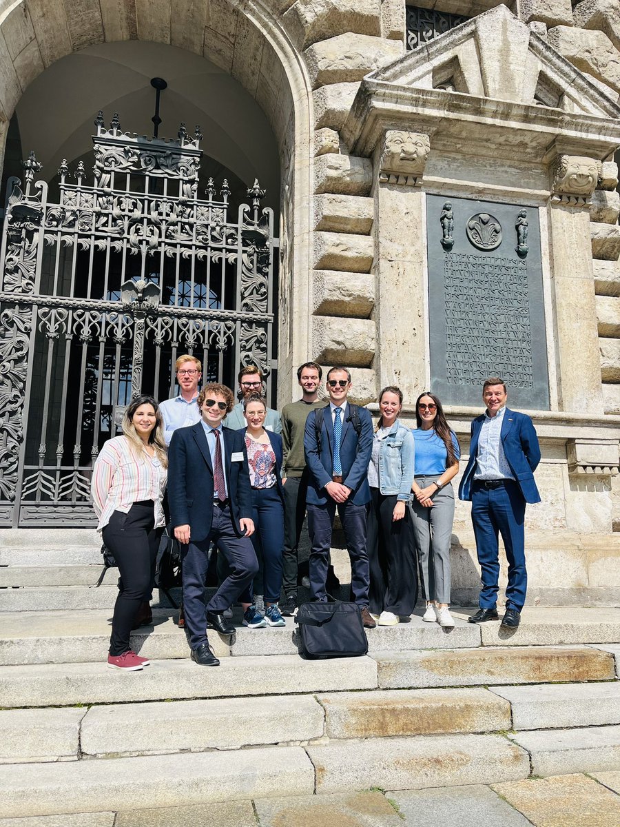 Bernard Vanheusden (@bernardvheusden) on Twitter photo Strong delegation of the Law Faculty of <a href="/uhasselt/">Universiteit Hasselt</a> at the 10th European Environmental Law Forum Conference, hosted by the <a href="/UFZ_de/">UFZ</a> and <a href="/UniLeipzig/">UNIVERSITÄT LEIPZIG</a>.
Top researchers, each and everyone! Strong delegation of the Law Faculty of <a href="/uhasselt/">Universiteit Hasselt</a> at the 10th European Environmental Law Forum Conference, hosted by the <a href="/UFZ_de/">UFZ</a> and <a href="/UniLeipzig/">UNIVERSITÄT LEIPZIG</a>.
Top researchers, each and everyone!