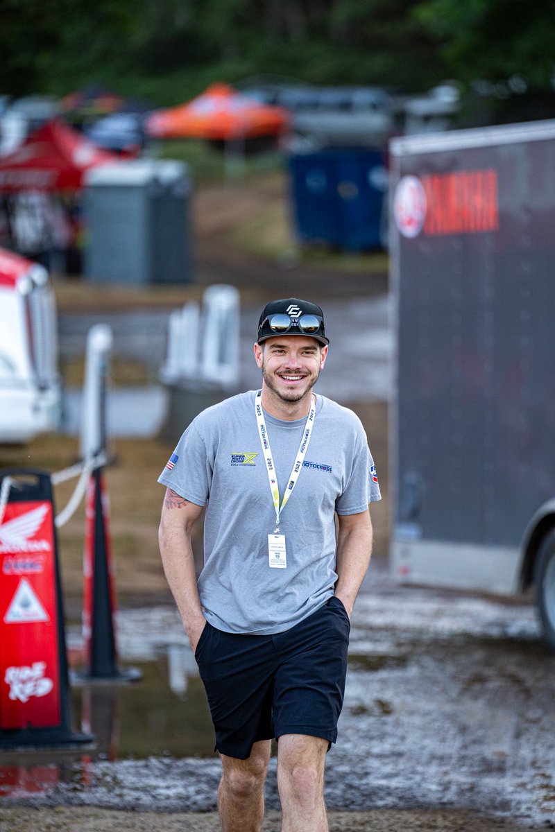 BowTieGuy_'s tweet photo. Pro Motocross โ๏ธ
#CONVRGMedia https://t.co/uNs0yNyztq