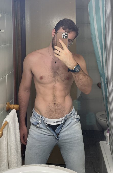 The husband your mother wants for you 🥰 But she doesn&rsquo;t know what I&rsquo;ll do to you at night. 😈🤫 https://t<a href="/tag/unitedstates"class="tags"><span>#unitedstates</span></a>