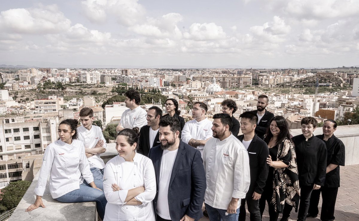 Magogarestaurante tweet media