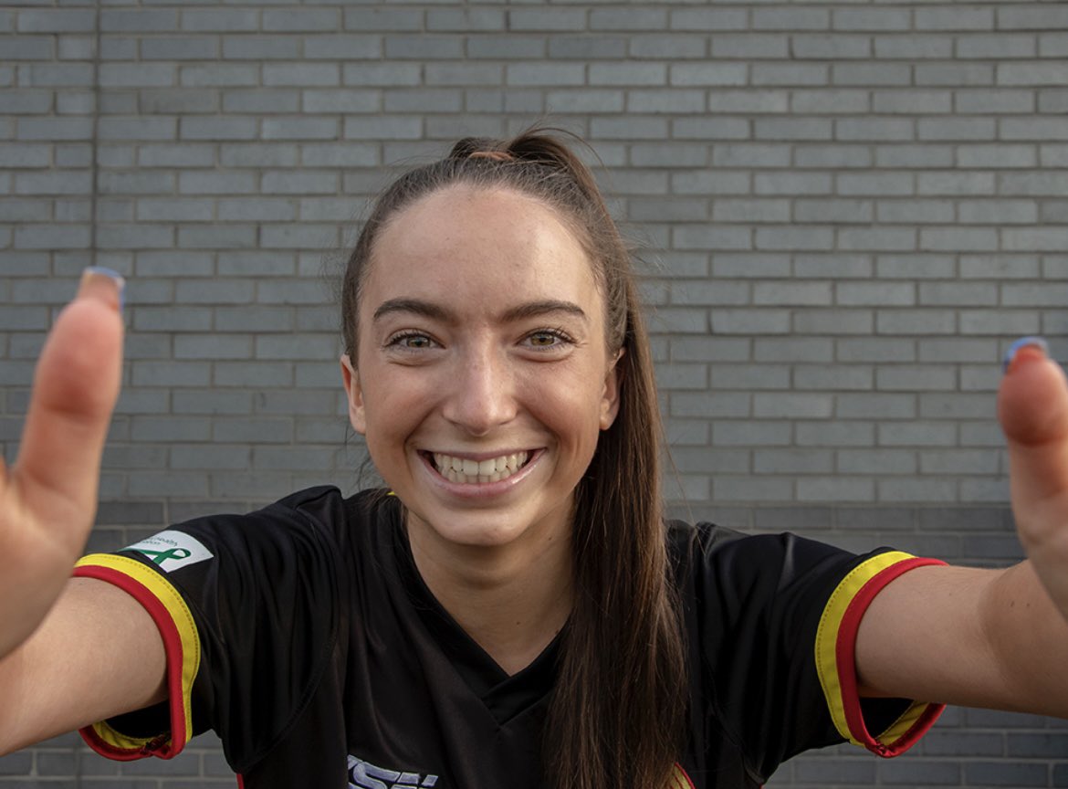 RossvaleFCWomen's tweet photo. ROS 2 - DUM 0 | #BIFFASWFL
The Vale are two goals up at the break!
Lucie McGuire opened the scoring on her first game back from injury & then Tina Hill got the second direct from a corner kick!
๐ด๐ก https://t.co/tPu6rg2GPs