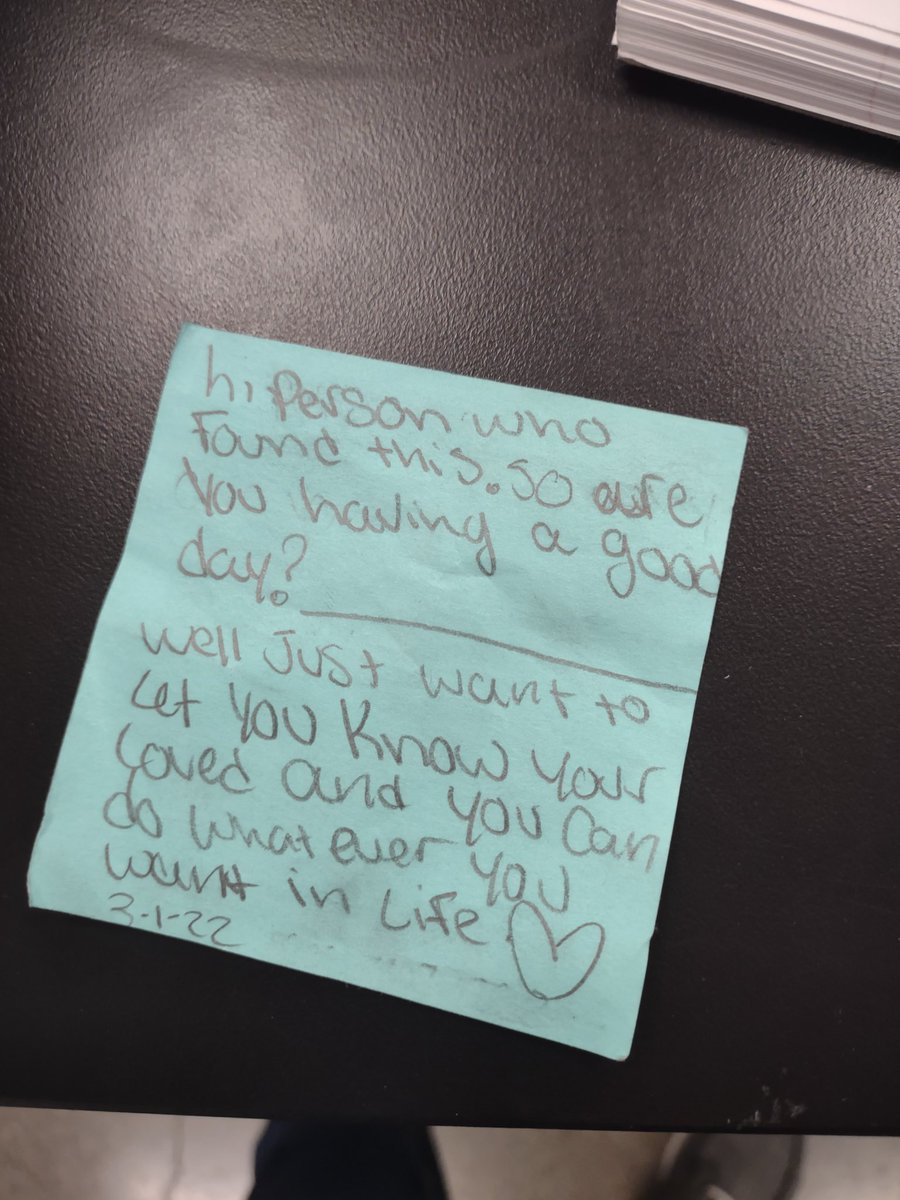MasonCoBiomed's tweet photo. A sweet note under the table left by a student last year! Does anyone want to claim it? Thanks for making someone's day ❤️ https://t.co/8U5J2QXNhL