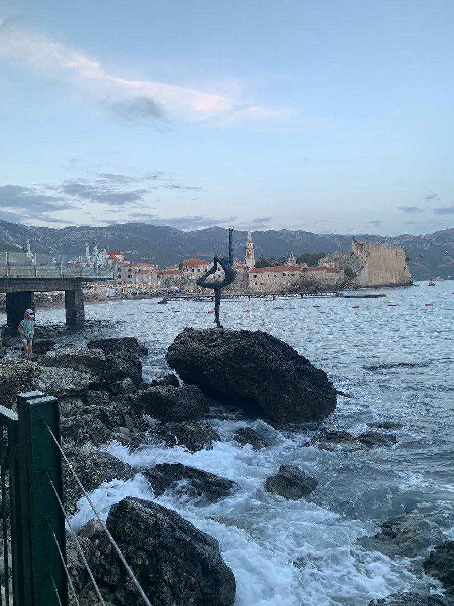 lillapszabo's tweet image. Research is good, research by the Adriatic Sea is jolly good, so I set up business in lovely Montenegro for a couple of days. ⛰️🌊 #workvacay