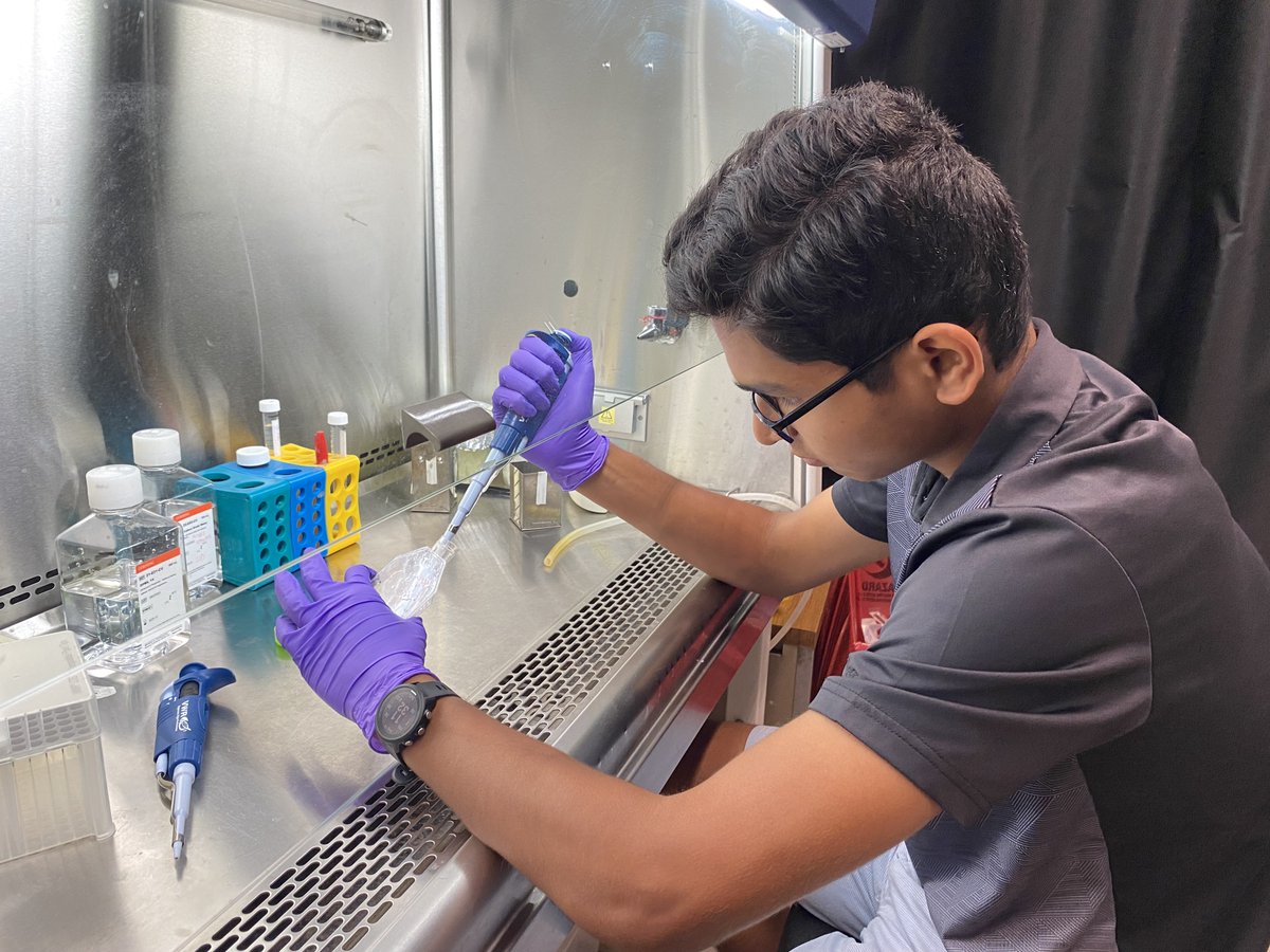 Earlier this month, Malcolm D'Souza '24 completed his second summer cancer research internship at Scott Laboratory and the Physics Research Building at The Ohio State University under Dr. Jonathan Song. Way to go Malcolm!!