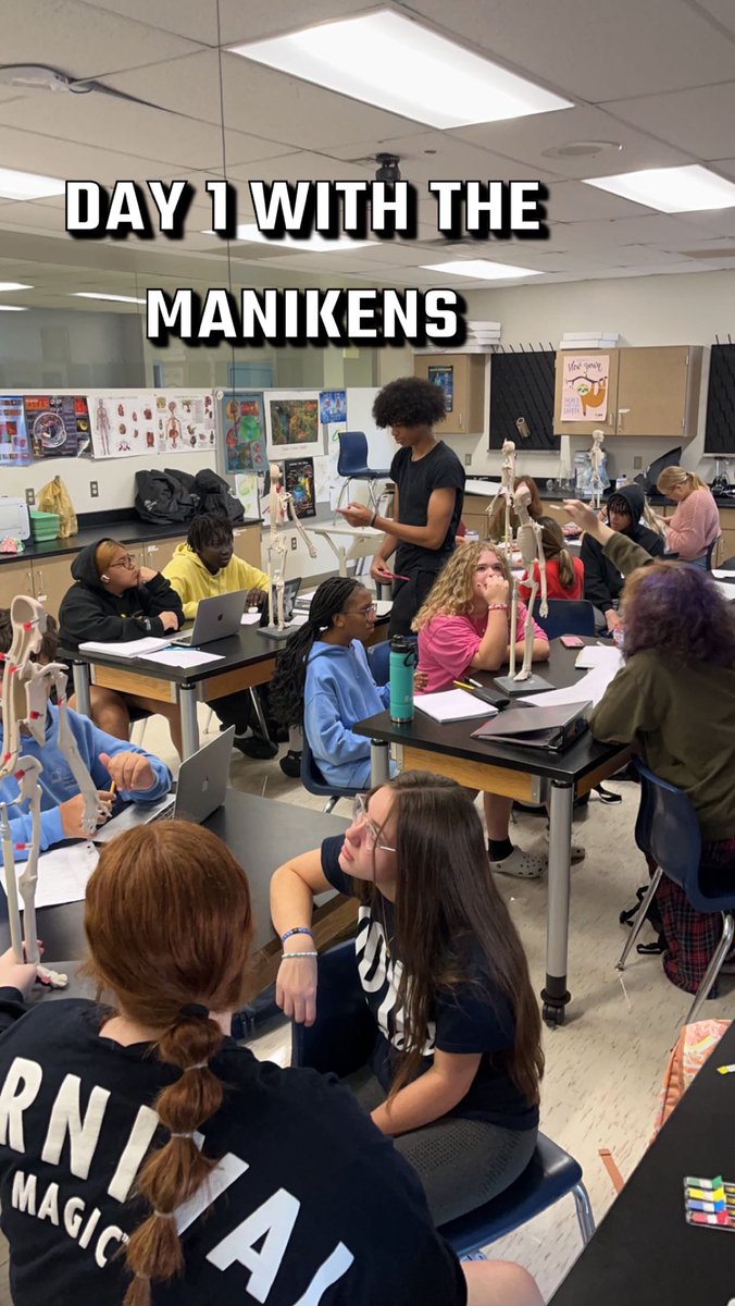 MrsKent_OPHS's tweet photo. First day with the manikens in HBS today! #HBS @Northmen_OPHS #anatomy #directionalterms https://t.co/wTu2NkiTwU