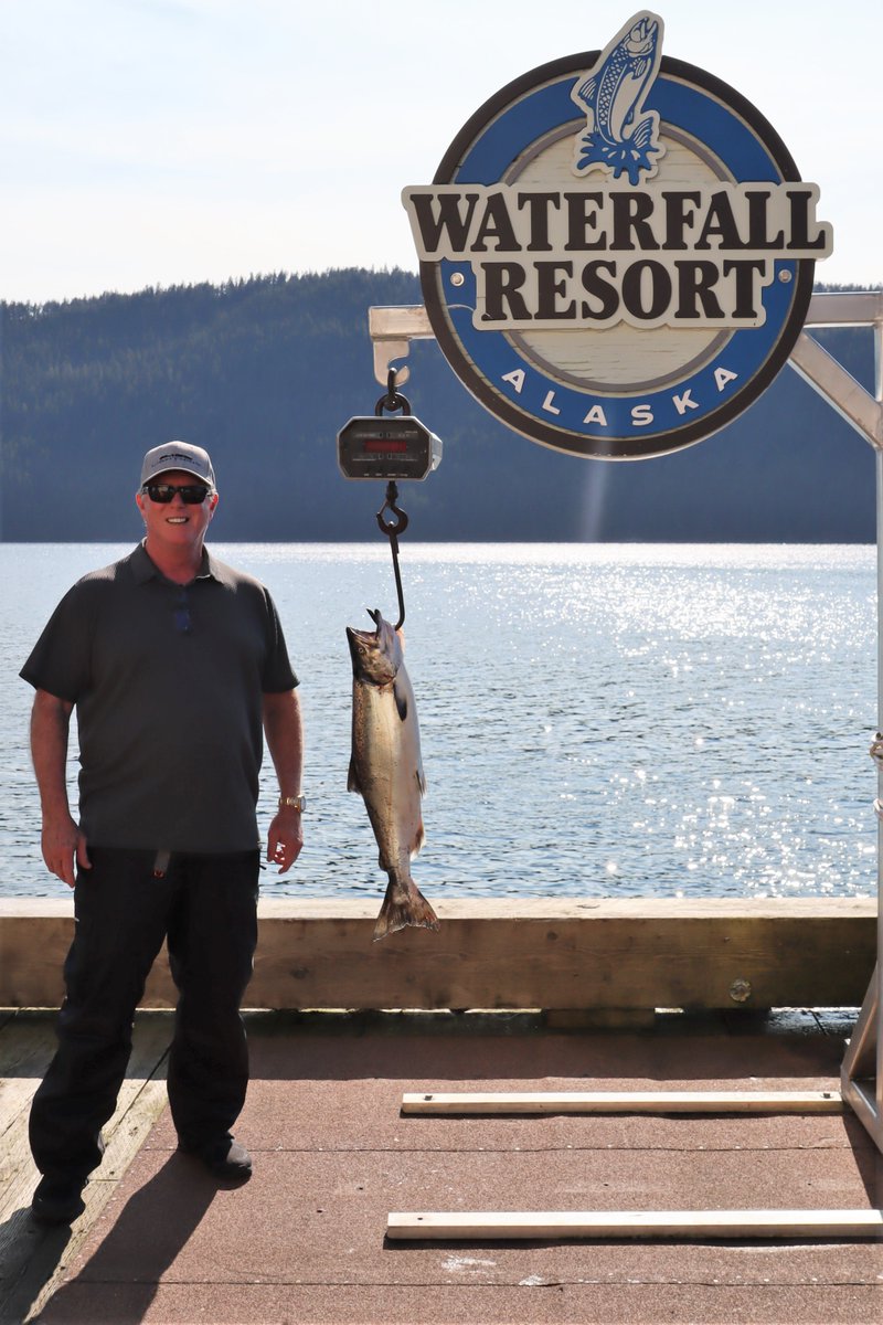 FishingResort's tweet photo. The last 3 days of the season were a success! Here are our last winners:
8/27: Tim Moran caught a 9.0lb king salmon
8/28: Paul Dyke landed a 10.7lb king salmon
8/29: Cristen Mann's 8.5lb silver salmon won our salmon of the day on our final half-day of the season.
Congratulations! https://t.co/YzVIAo5yel