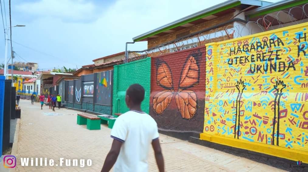 AfricaFactsZone's tweet image. In Rwanda, even low income neighbourhoods are clean.

This is Nyiranuma, a low income neighbourhood in Kigali.

📷 Willie Fungo.