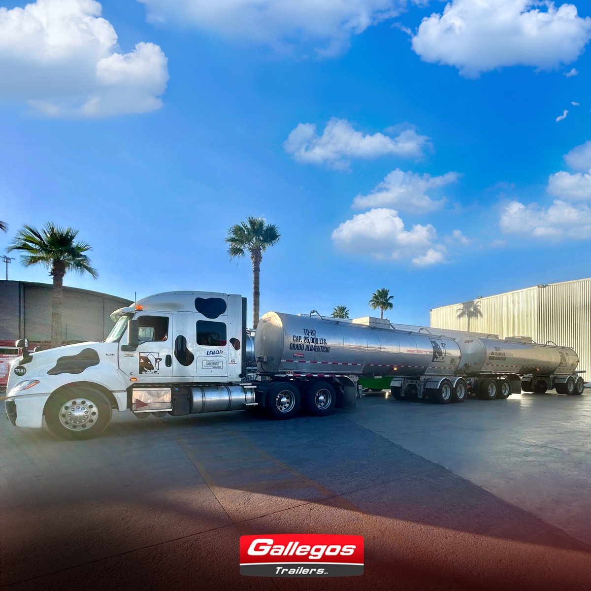 GallegoTrailers's tweet photo. Estamos comprometidos con la excelencia en cada aspecto de la industria alimentaria. Nuestro tanque de grado alimenticio fue diseñado para mantener la integridad y la seguridad de tus productos. 👌 #EntregaGallegos #GallegosTrailers #HechoenMexico #Tanques #Pipas #Transporte https://t.co/tB8vYcPAJM