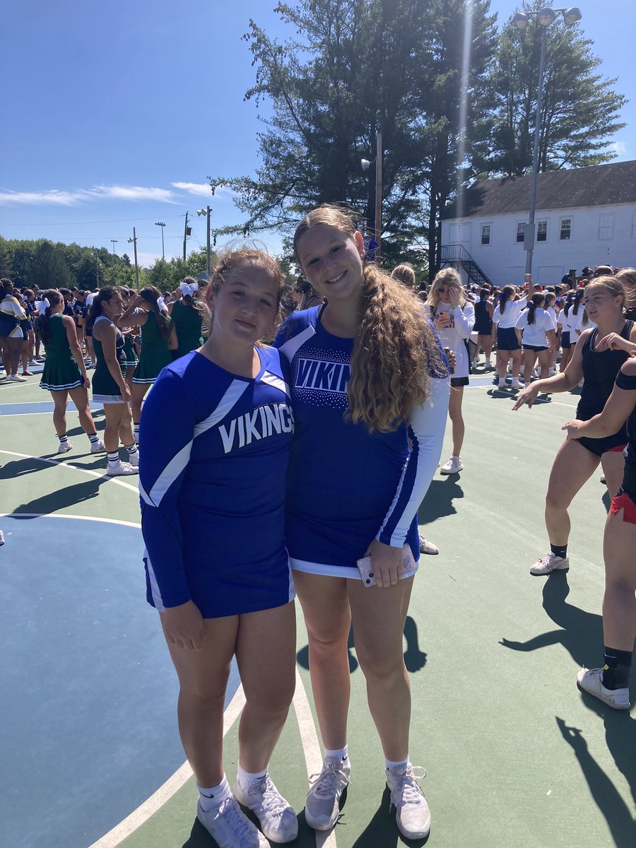 Congratulations to Our four new UCA All Americans! Congratulations to our 2 Pin it forward award winners!