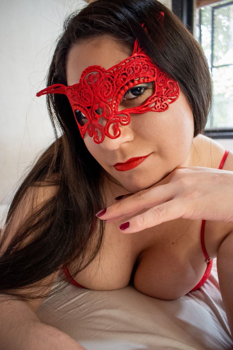 xfelinitax's tweet photo. Unmask all my kinks at my OnlyFans FREE 😈

• ~ ♥ https://t.co/XGuhPDGBbG ♥ ~ • https://t.co/IAKkg2ldhI