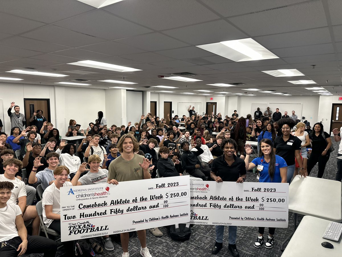 Thank you to everyone for the support from my injury! Honored to be Comeback Player of the week from <a href="/dctf/">Dave Campbell's — TexasFootball.com</a> <a href="/Coach_SJennings/">Spencer Jennings</a> <a href="/4_Strong/">Ryan Wilson</a> <a href="/CoachJaredCate/">Jared Cate</a> <a href="/clintsurratt/">Clint Surratt</a>