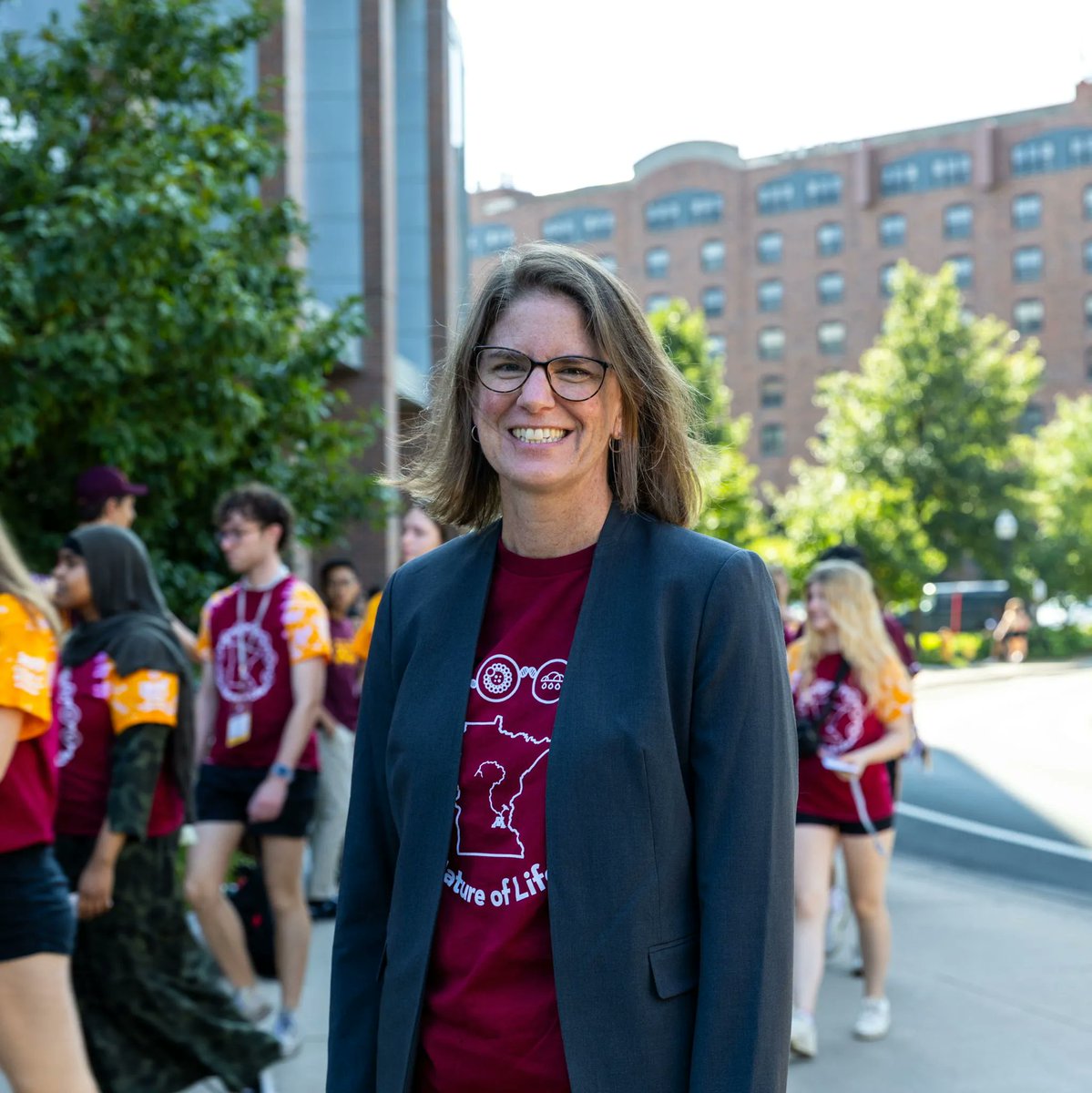 Drum-roll please… Our new dean, Dr. Saara DeWalt, has officially arrived on campus! Dr. DeWalt most recently worked as a tenured professor and chair of biological sciences at Clemson University. Welcome to CBS, Dr. DeWalt! We’re so thankful to have you here.