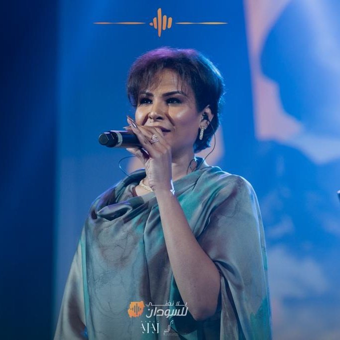 Nancyagage's tweet photo. #NewProfilePic https://t.co/hgTQdBrxbK