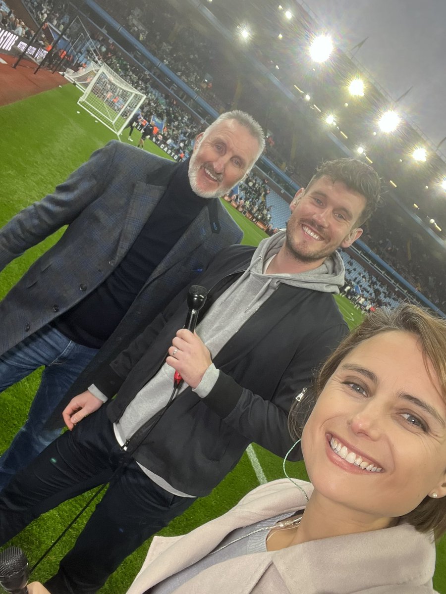 Michelle Owen tweet media