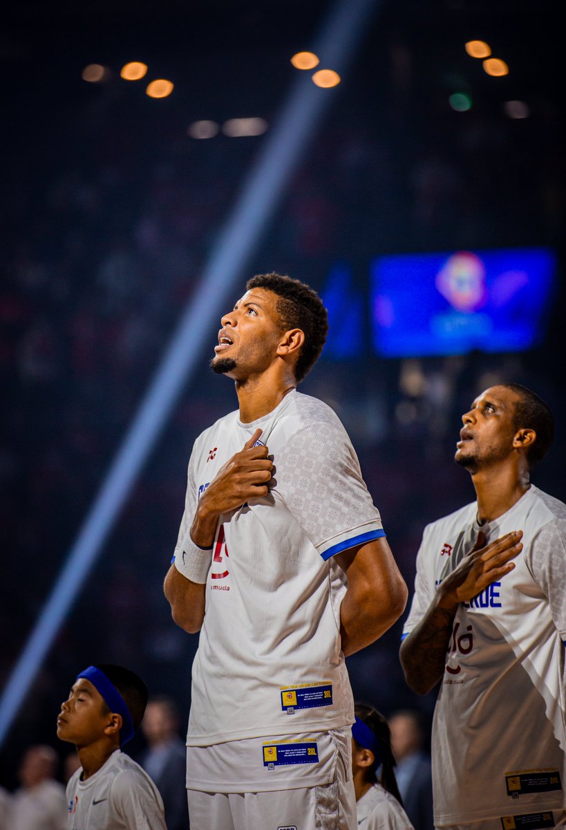 fcbbcaboverde's tweet photo. It's hard to contain the emotion watching our flag shine and the anthem play in the biggest basketball championship in the world 🇨🇻 https://t.co/P2Vssxd3KS