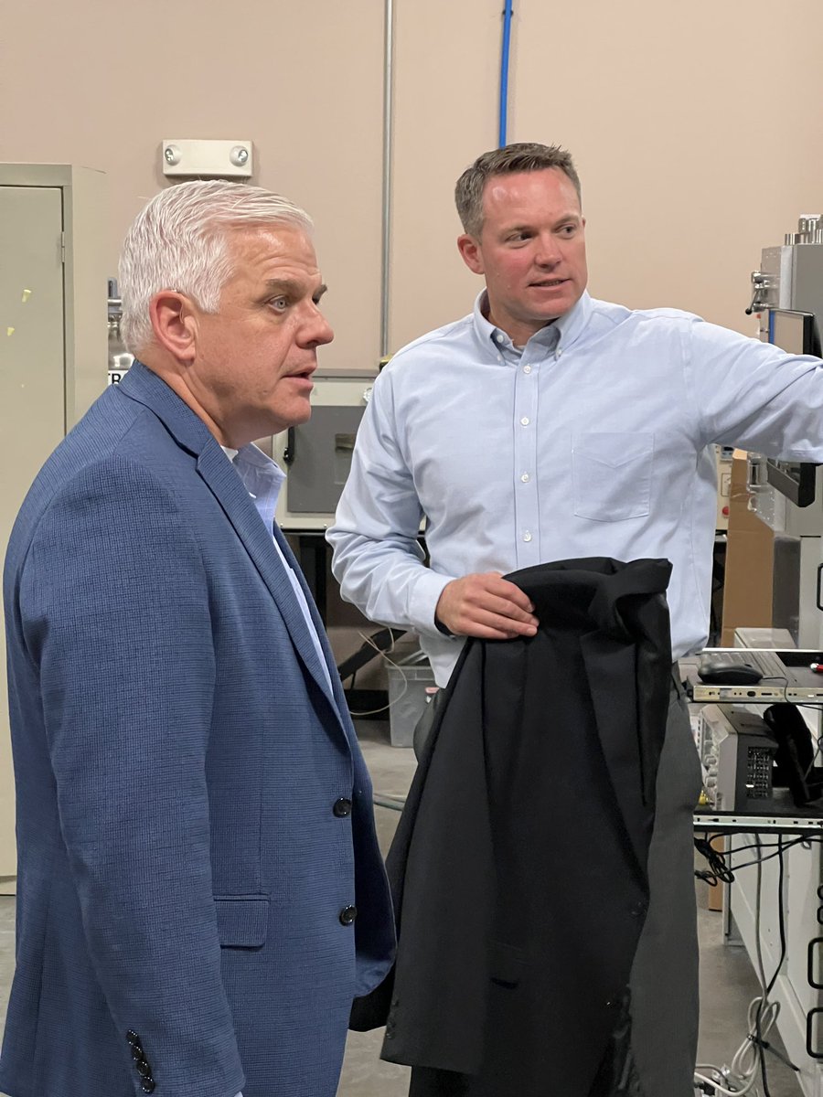 Great to have <a href="/SenatorRounds/">Senator Mike Rounds</a> and Asst Sec of Defense Lowman visit campus to hear from Dr. Grant Crawford about Cold Spray Technology! #SouthDakotaMines #SenRounds #ASD_Lowman #Coldspray