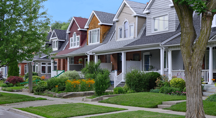 KathleenHopgood's tweet photo. How Inflation Affects the Housing Market https://t.co/TWQXgma5ej 
#realestate #realestateinvesting #realtor https://t.co/aM3K2lonnX