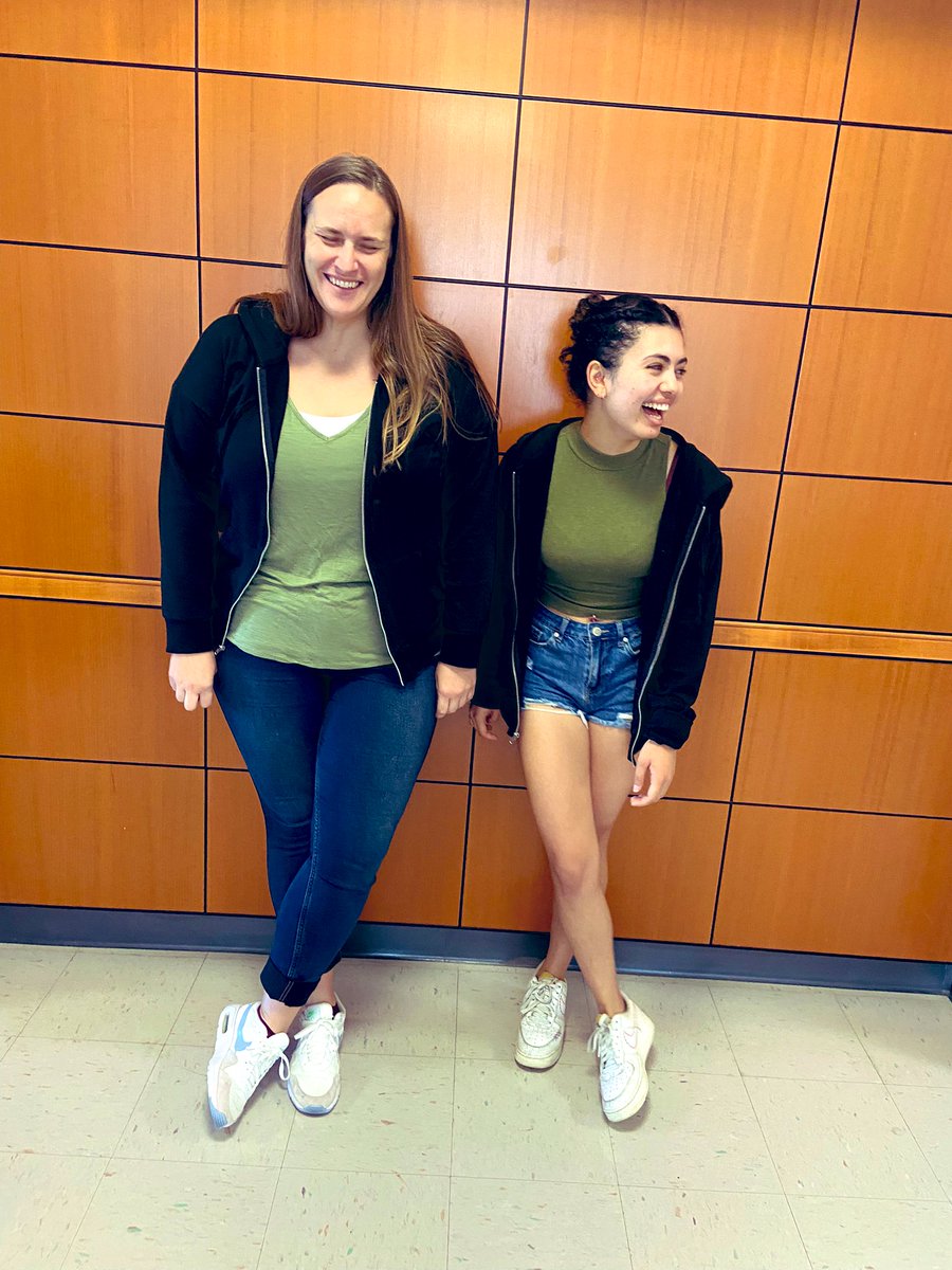BuettnerLab's tweet photo. apparently we’ve hit the phase of accidental lab matching already. https://t.co/xuu1x9Q9rs