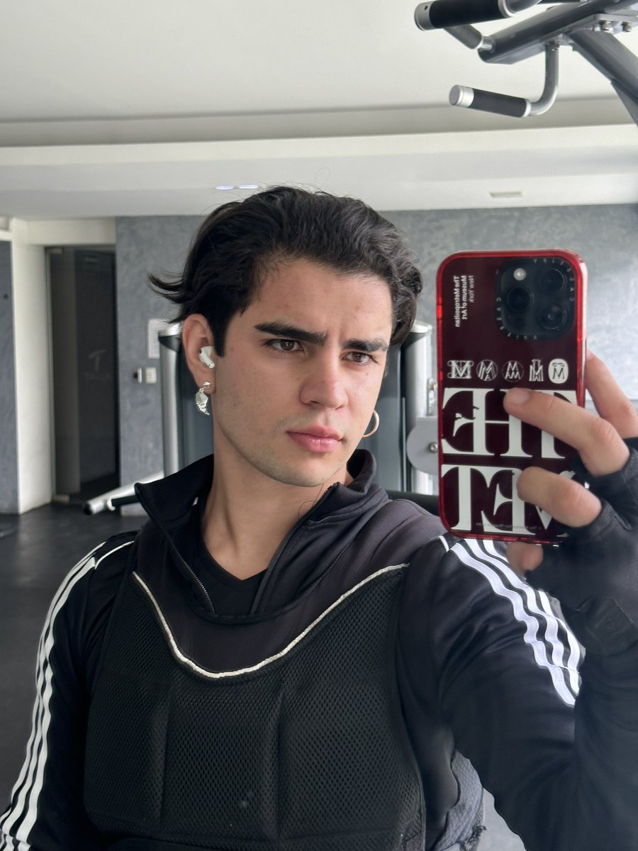 ArnMercurio's tweet photo. Quien me acompaña a hacer ejercicio? 🔥 https://t.co/x5zq5PSFup