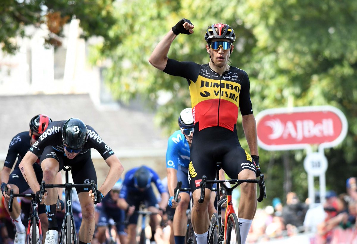 SUNDAY sees the start of the 2023 Tour of Britain & as well as the mega super star in Wout van Aert, we have World and Olympic champion not to mention Tour de France stage winner Tom Pidcock & prolific winner and world champ on the track, Ethan Vernon. velouk.net/2023/08/29/tou…