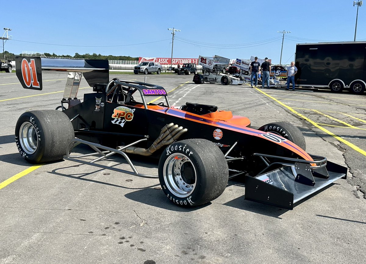 OswegoSpeedway's tweet photo. Bobby Santos III has arrived with the Jeff West owned, @3stoogesracing No. 01. π₯ #SteelPalace #Supermodifieds #BudClassicWeek67 https://t.co/eO1gdNSRB4