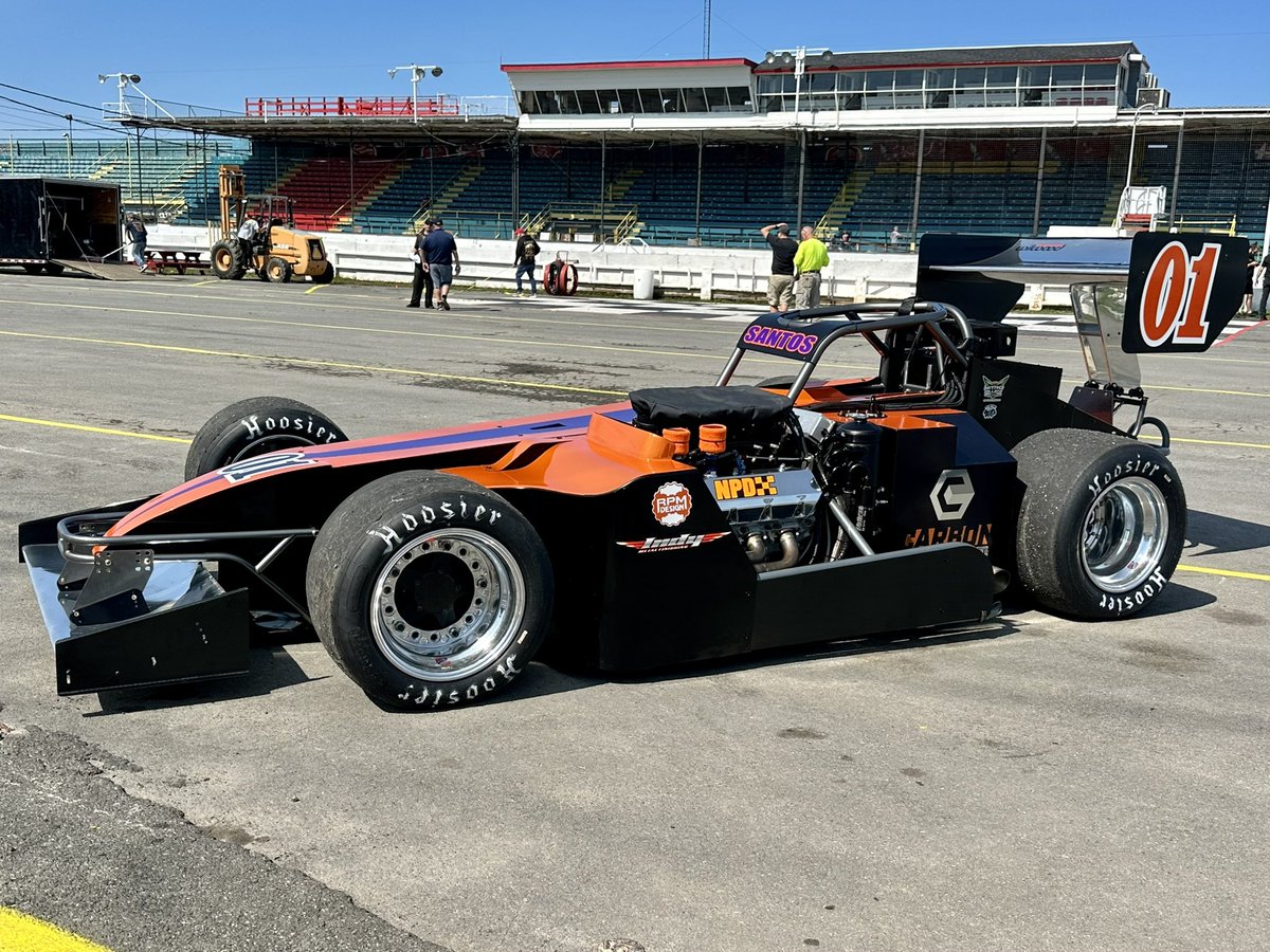 OswegoSpeedway's tweet photo. Bobby Santos III has arrived with the Jeff West owned, @3stoogesracing No. 01. π₯ #SteelPalace #Supermodifieds #BudClassicWeek67 https://t.co/eO1gdNSRB4