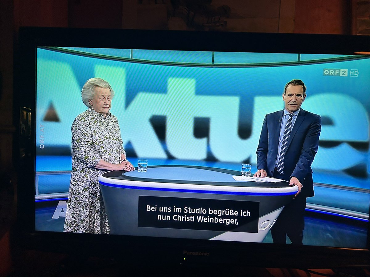 plocaploca's tweet photo. Gotta be fucking shitting me. #utebock. Bitte gebt euch das. https://t.co/EINWbr7m0m https://t.co/F1gAKZEiGD