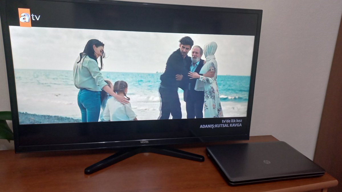 kenankurban76's tweet photo. "Mutlu sonlar güzeldir. Birde sürprizliyse..."
Adanış Kutsal Kavga şu an Atv de 
#AdanışKutsalKavga https://t.co/KOCyYfiNTC