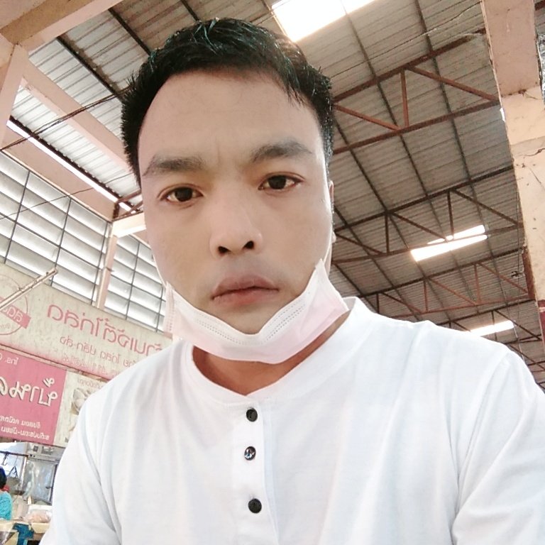 GnyHnu's tweet photo. @redee121121 ยังไม่นอนครับอุดร https://t.co/54l1IgKY4C