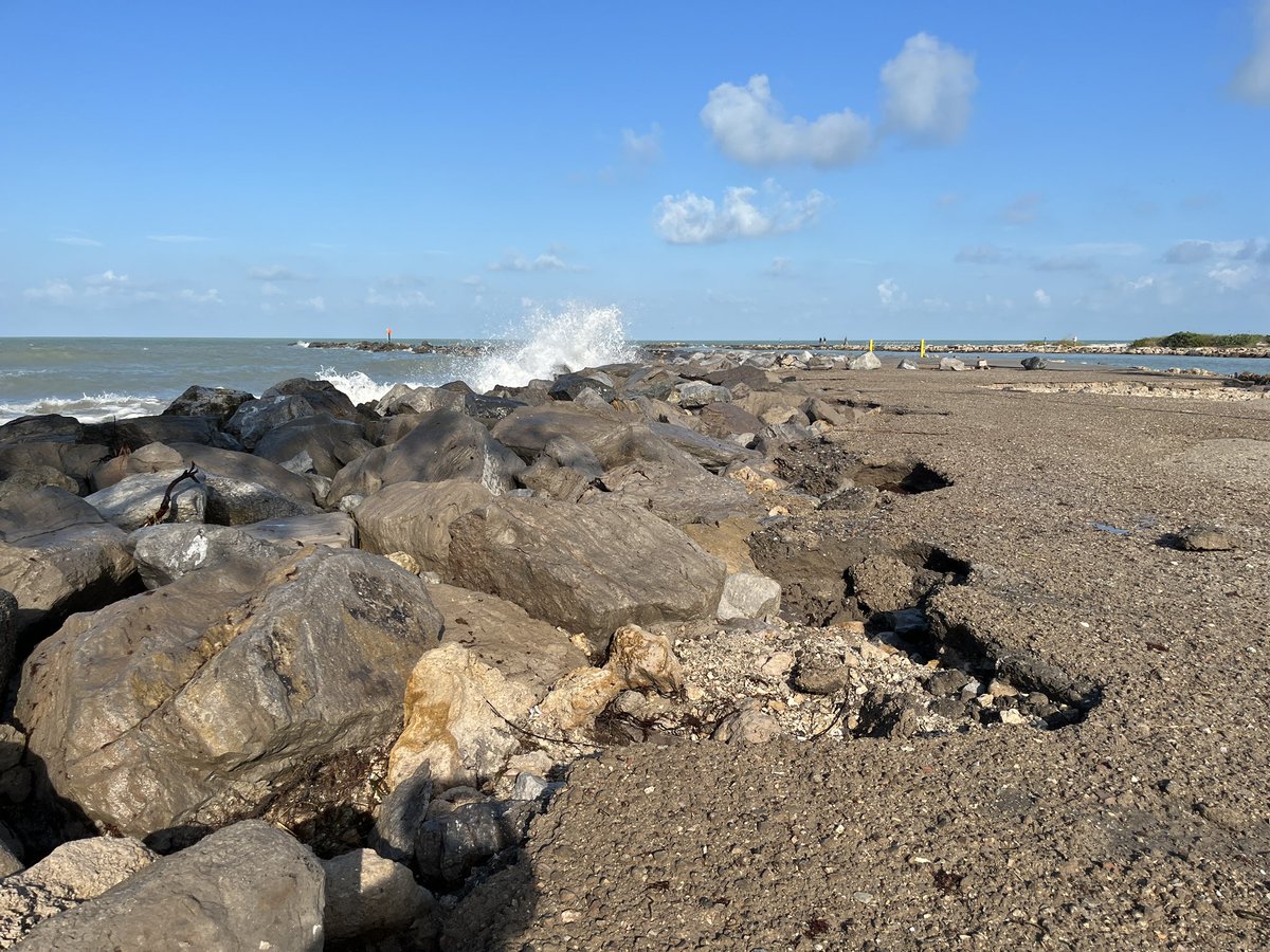 REMINDER: Humphris Park and the South Jetty are closed. Damage assessments are underway.