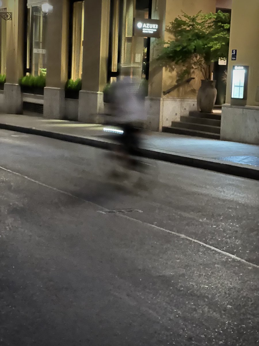 MarleneKernde's tweet image. The Conformist #futureman #unobtrusively #interchangeable #contourless #easilysteerable