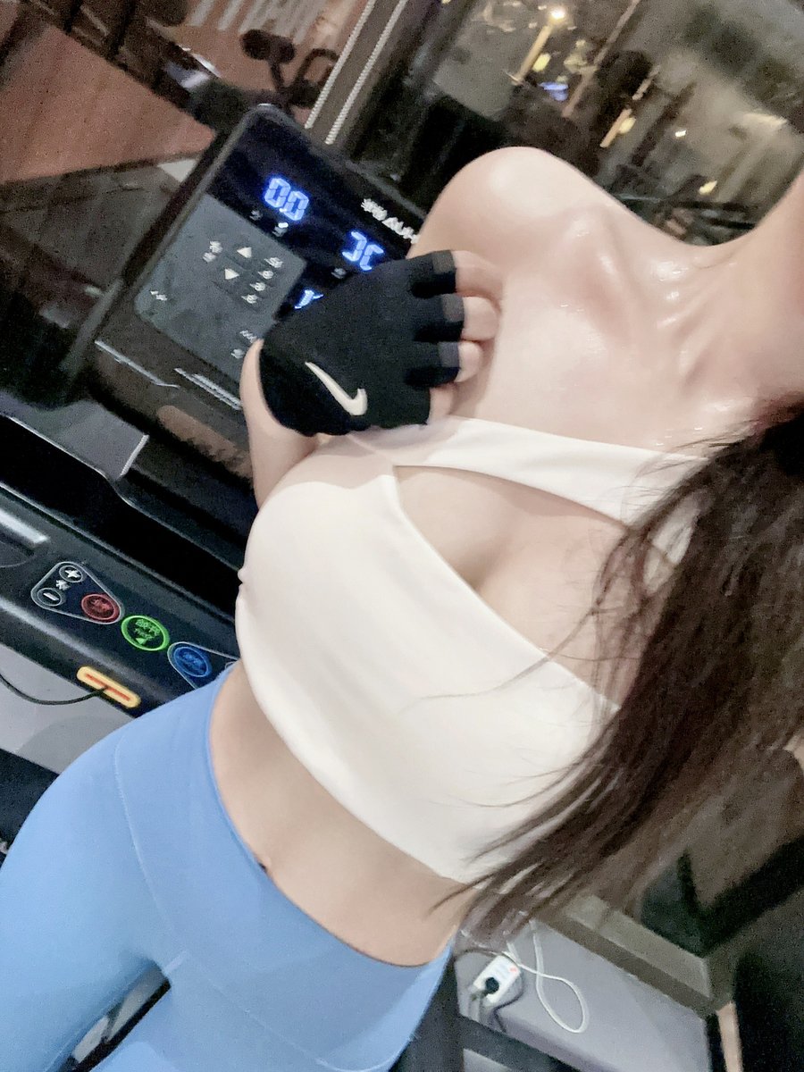 AlcidesJenn tweet picture