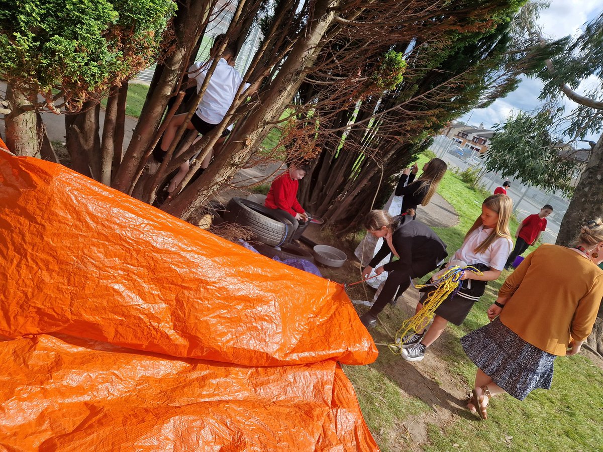 LeeSmillie2's tweet photo. My 1st and most definitely not my last outdoor learning with p7/6
⛺️
#TeamBuilding #SimbaSafe #SocialSkills #ClydeOutdoorLearning @ClydePrimary https://t.co/9ArjBAYBd1