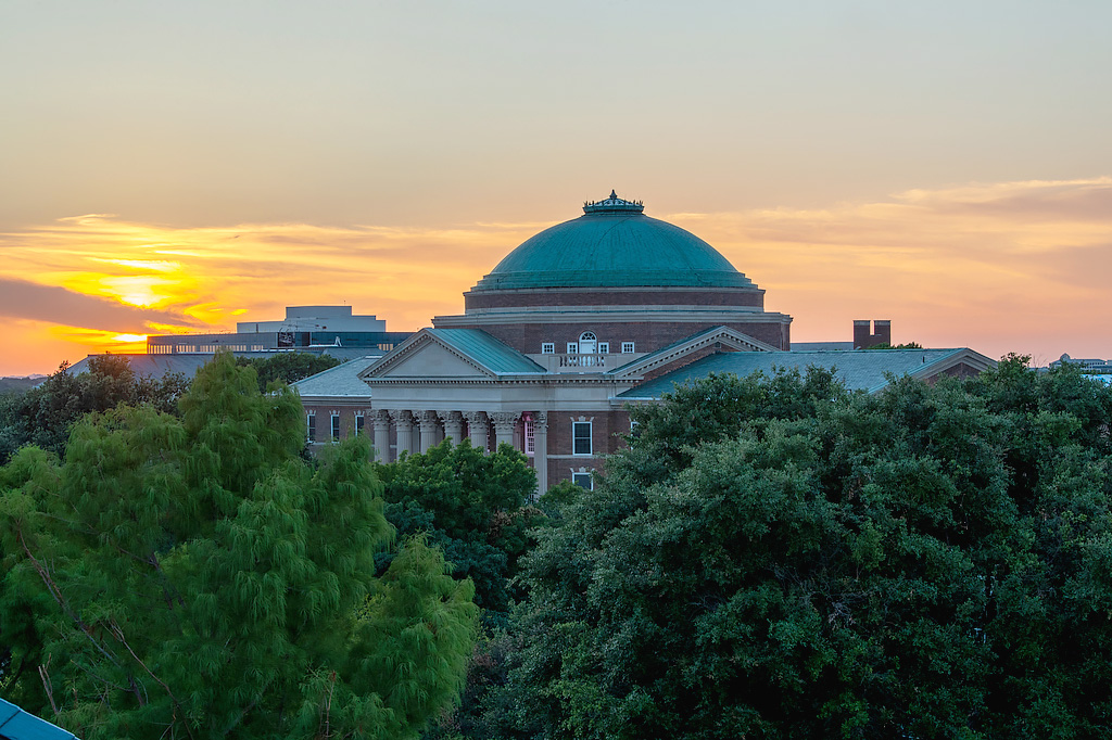 We're hiring! <a href="/SMU/">SMU</a> Anthropology is accepting applications for a tenure-track Assistant Professor in Economic Anthropology. Open to all interests and regions. Deadline is October 15.  

Come work with us!   

apply.interfolio.com/128526