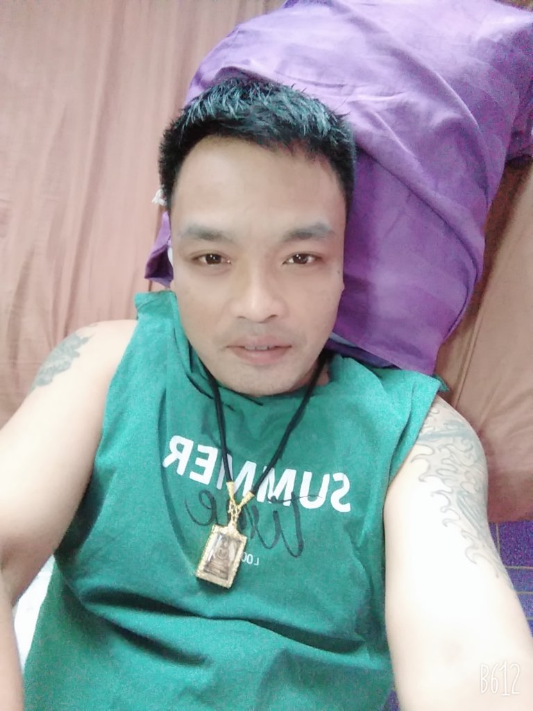 GnyHnu's tweet photo. นอนละครับเบื่อน้ำลาย https://t.co/CrSmo2TDlT