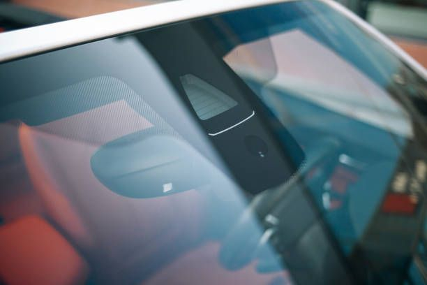 PureAutoGlass's tweet image. Advanced Driver Assistance Systems (ADAS) rely on cameras and sensors on the windshield to function effectively. Proper calibration is vital for accurate safety features. #ADASCalibration