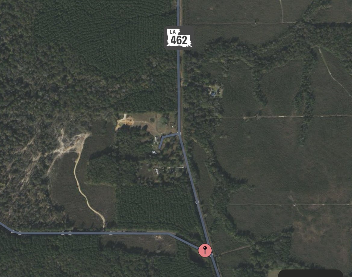 RapidesSheriff's tweet photo. Traffic is shut down from 10 mile rd at Ellis west to 10 mile at 462 https://t.co/laj413FjMX
