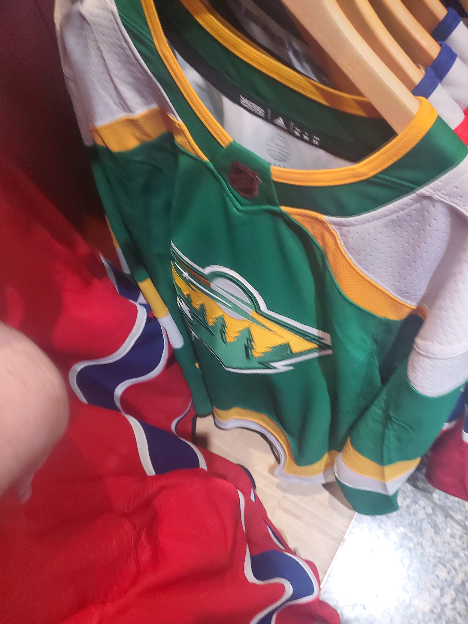 Minnesota Wild Twitter] Wild's Winter Classic jersey revealed : r/hockey