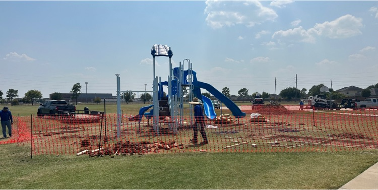 GYE_AlvinISD's tweet photo. Day 2 end of day progress! We're getting closer...🤗 https://t.co/p51xolbkEQ