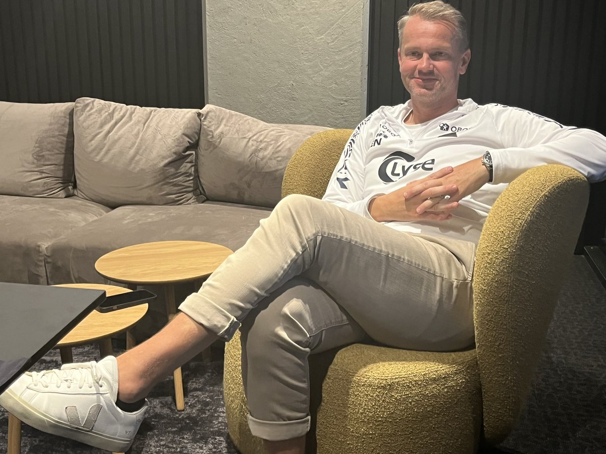 EAIvers's tweet image. Smilet til denne herren sier egentlig mer enn tusen ord. Drømmen skal få leve i høst. #vikingfk #2fotball #DeadlineDay