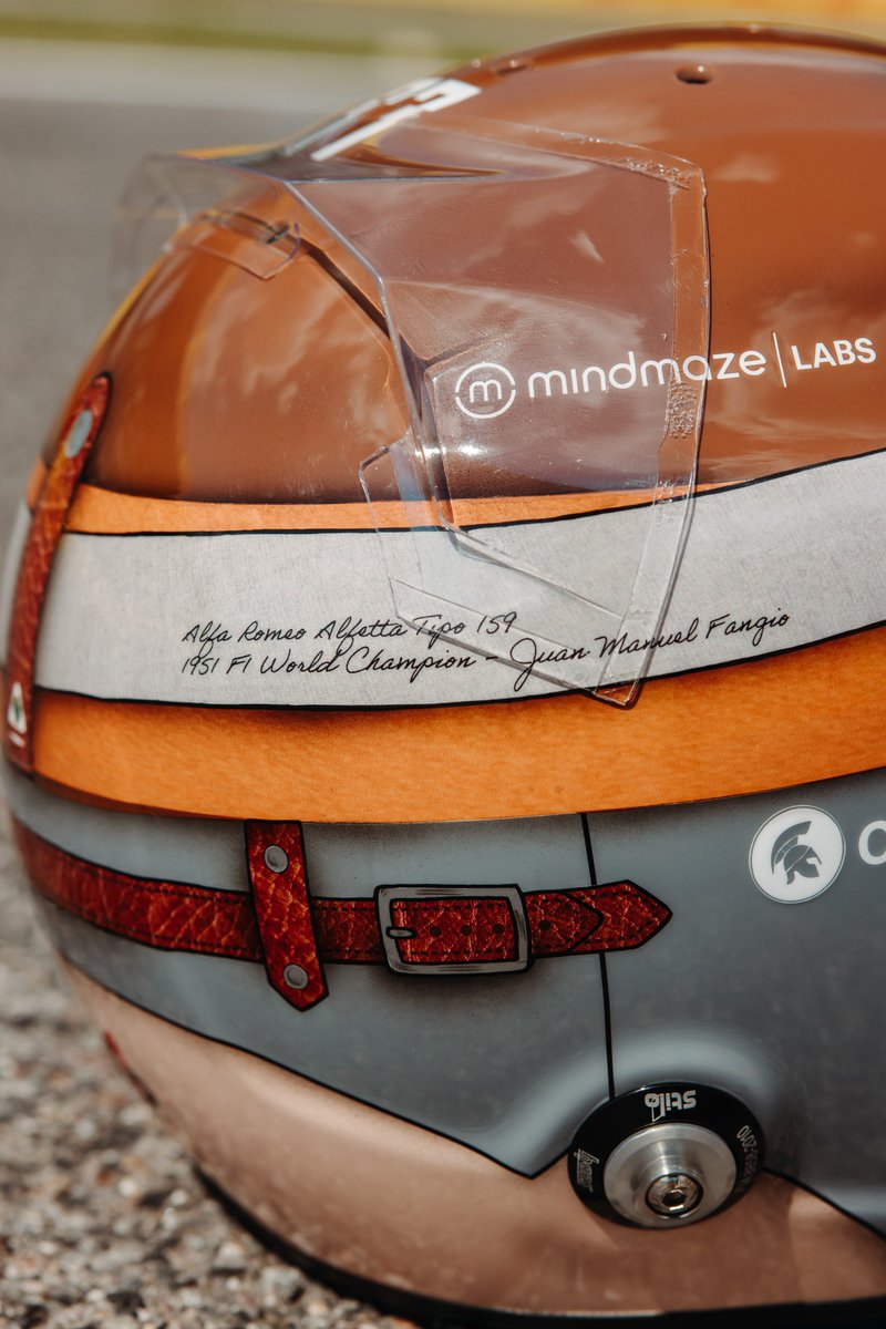 FormulaArgOK's tweet photo. 😍 @ValtteriBottas llevará un diseño especial es su casco tributo a Farina y Fangio ❤️🇦🇷

#F1 #Formula1 #ItalianGP🇮🇹
https://t.co/zproCbxaor