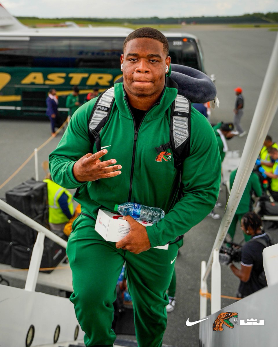 FAMU_FB's tweet photo. TLH 🛫 FLL

#FAMU | #Rattlers | #OurTime https://t.co/vEIRuvLwEp