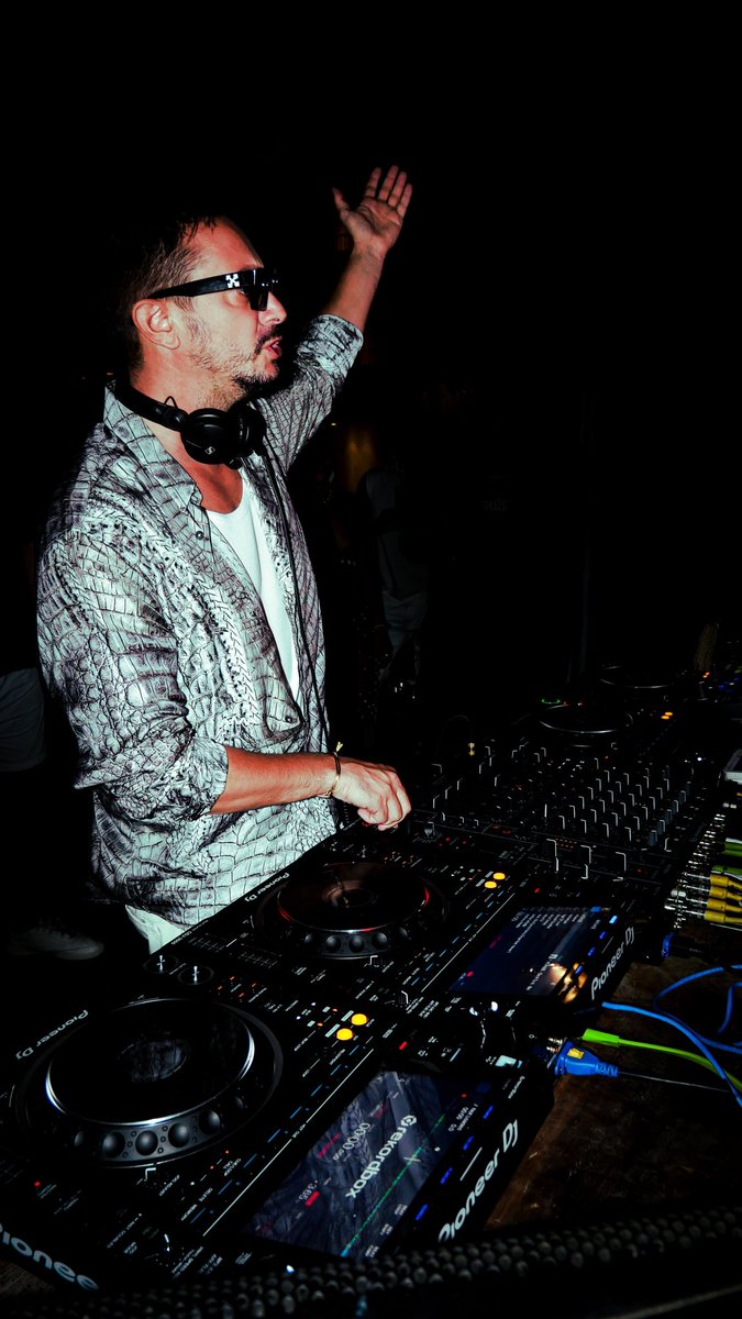 JulioAClark1's tweet photo. Photos for @meduzamusic https://t.co/rJwECb8H0u